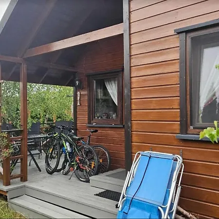 Chalet Parterowy Klimatyzowany, Ogrzewany Z Jacuzzi Na Terenie Osrodka- U Staszka *
