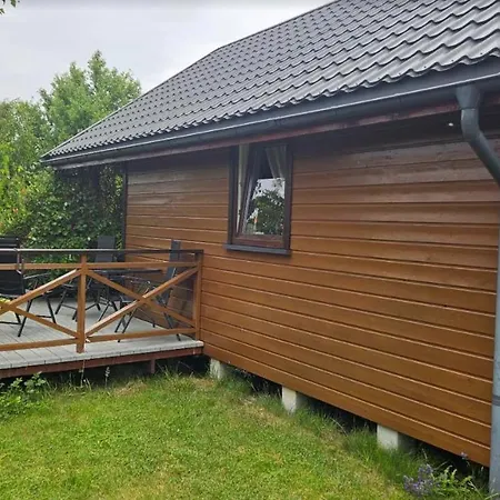 Σαλέ Parterowy Klimatyzowany, Ogrzewany Z Jacuzzi Na Terenie Osrodka- U Staszka Rusinowo (Slawno)